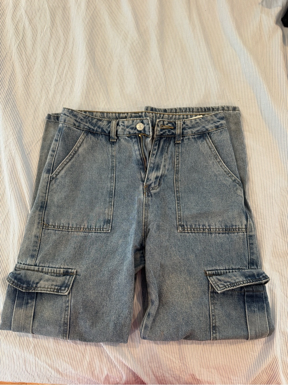 Washed Light Blue Boyfriend Jeans - Cargo Pocket Style